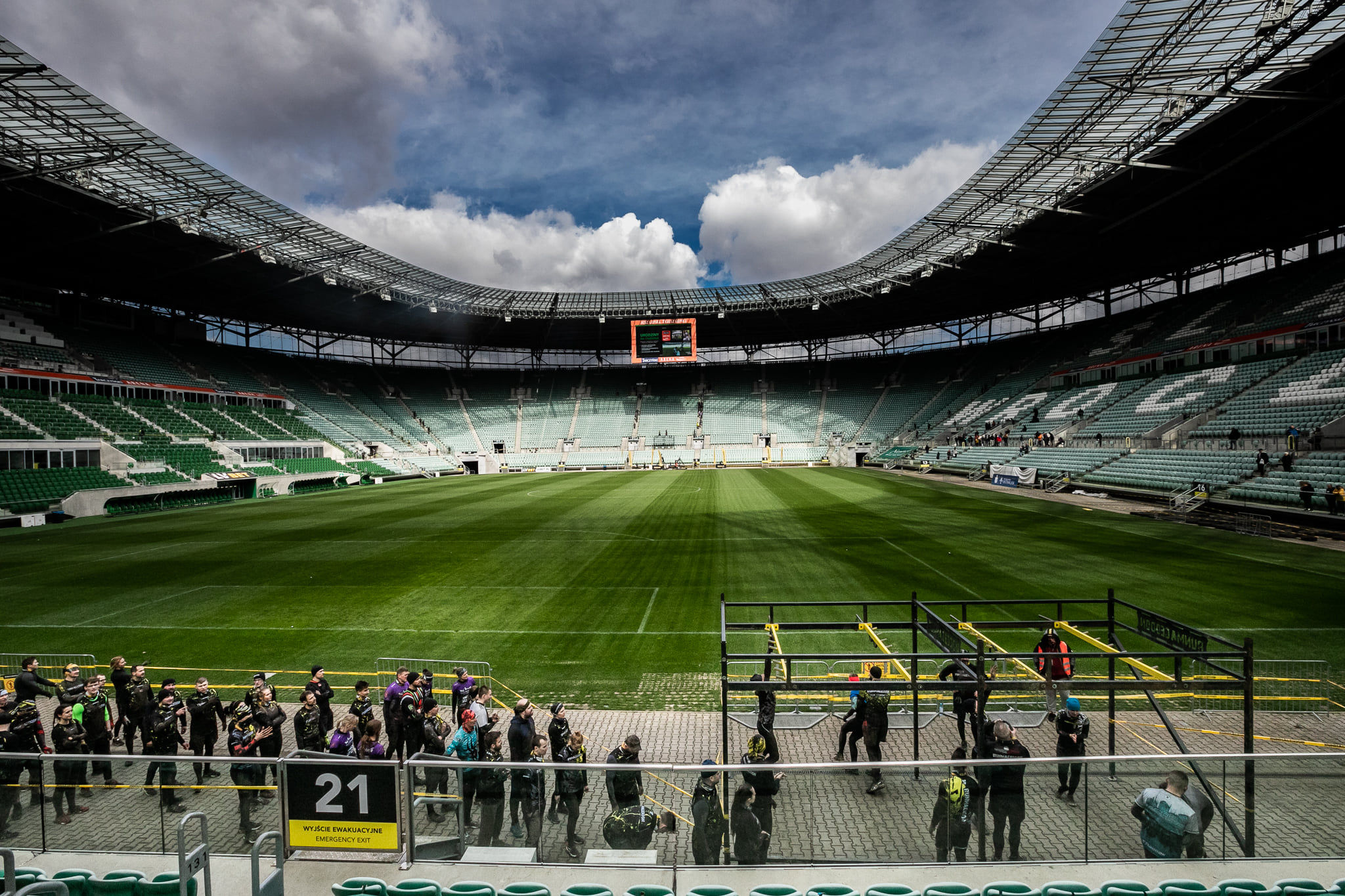 Runmageddon Stadion Wrocław 2022